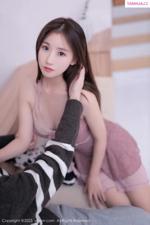   [XiuRen]高清写真图 2023.12.20 No.7838 杏子Yada 睡裙美腿第34张图片
